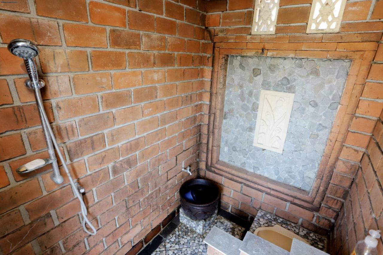 Newalaskuliner & Homestaywatulumbung Kretek Exteriér fotografie