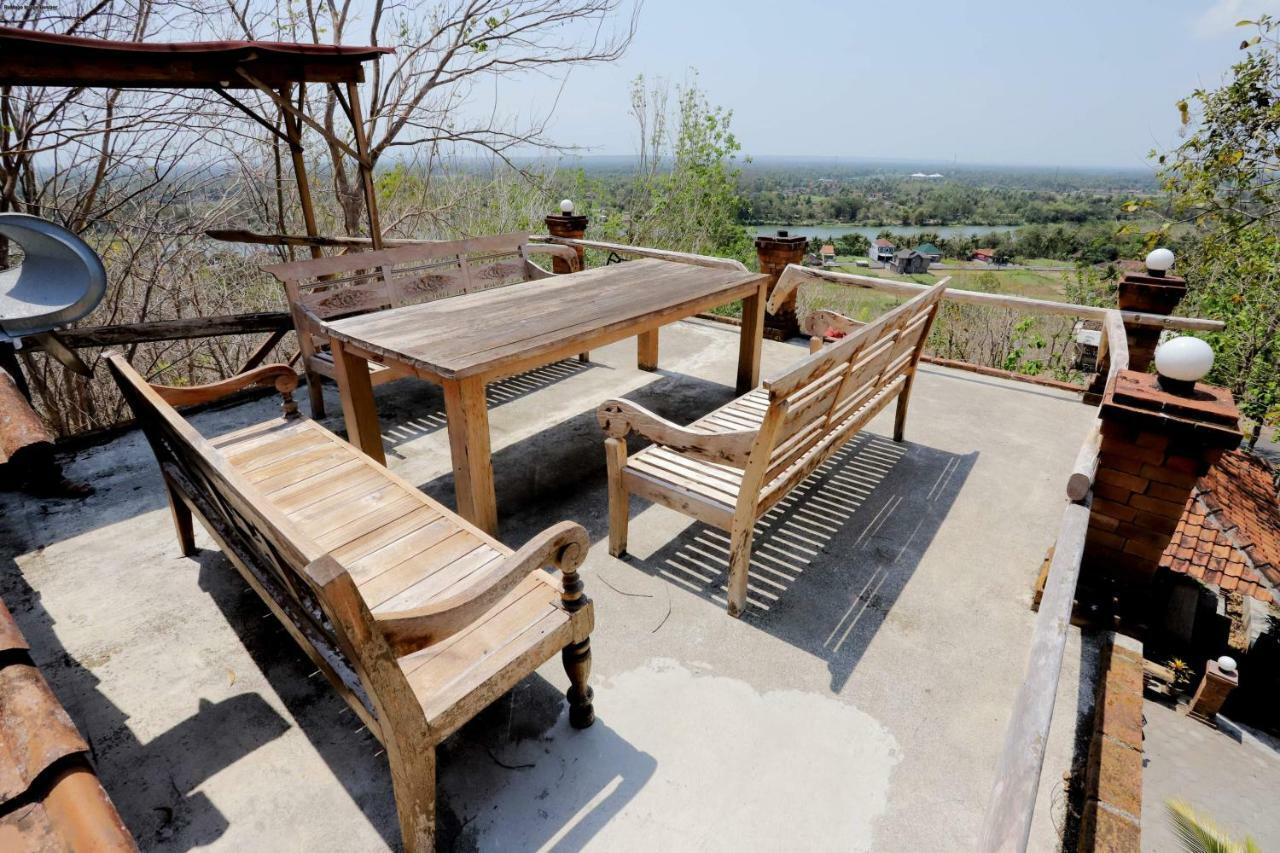 Newalaskuliner & Homestaywatulumbung Kretek Exteriér fotografie